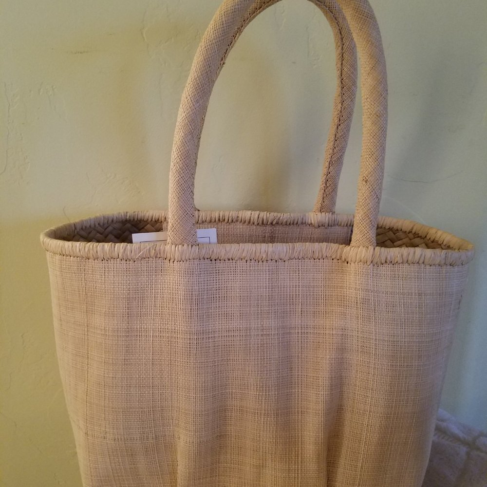 New Lands' End Straw Pattern Tote Bag - Picture 5 of 10